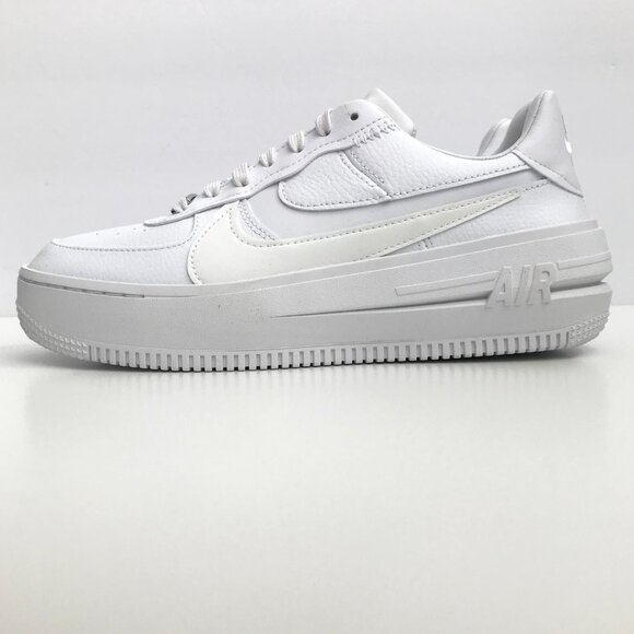 Platform White Trainers Air Force NIKE Women's AIR FORCE PLATFORM TRIPLE  WHITE Shoes